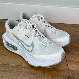 Nike | Air Max INTRLK